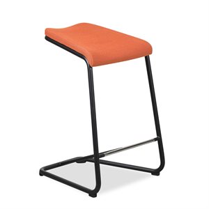 Barstol. Lammhults. Add barstool 63. Orange polster. Sort stel. 